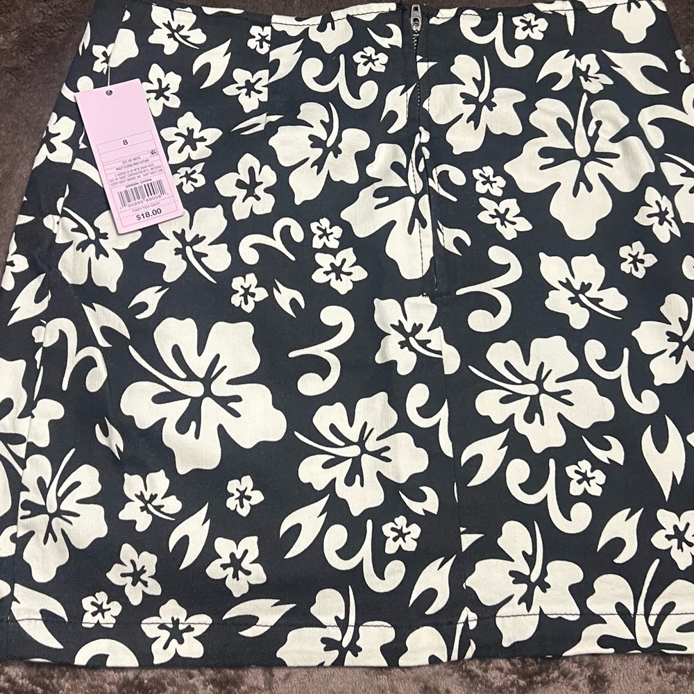 Target Black and White Floral Pencil Skirt
